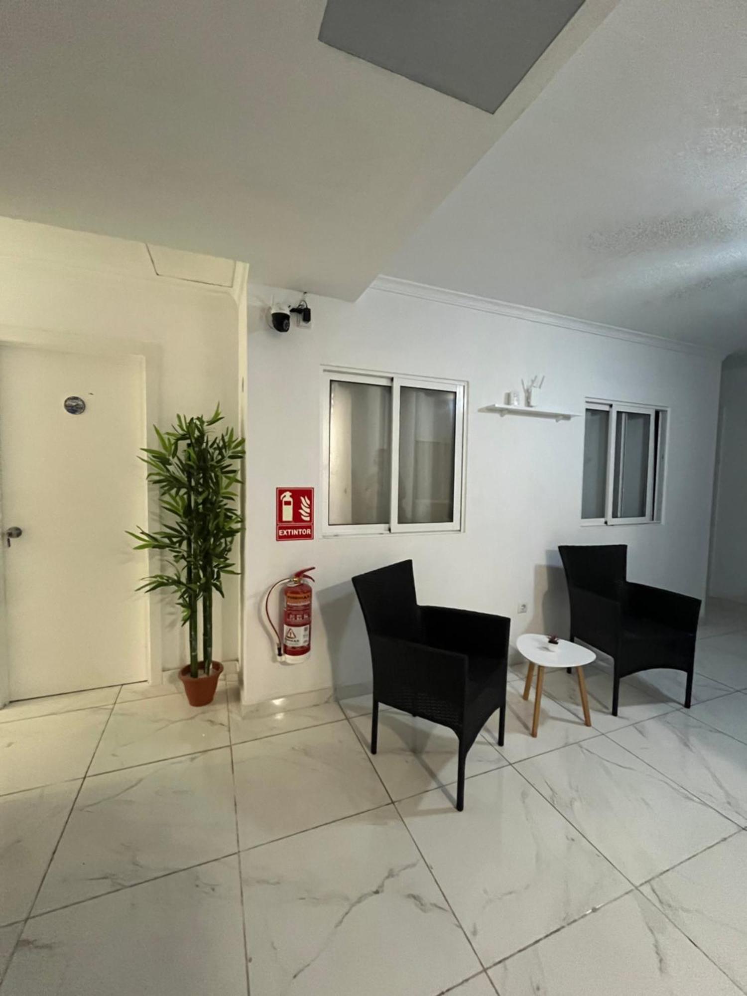Pension Cerda 112 Alicante Exterior foto
